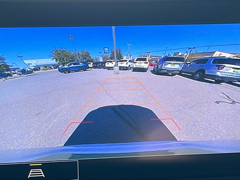 Certified 2023 GMC Terrain SLT image 22