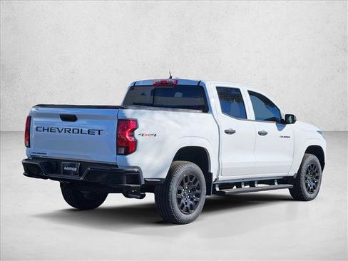 New 2026 Chevrolet Colorado W/T image 2