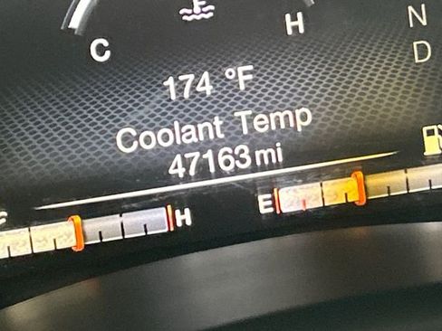 Used 2021 Jeep Renegade Latitude w/ Convenience Group image 17