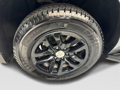 Used 2021 Chevrolet Tahoe LT AWD/4WD image 85