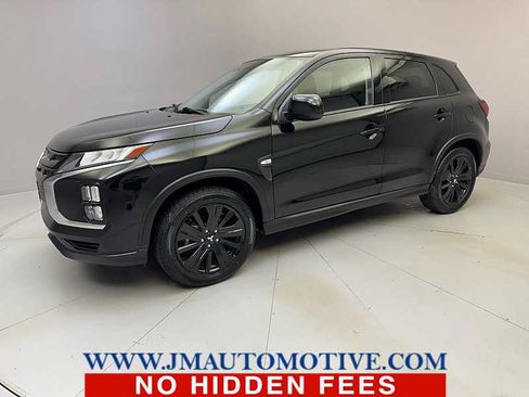 Used 2025 Mitsubishi Outlander Sport LE AWD/4WD image 1