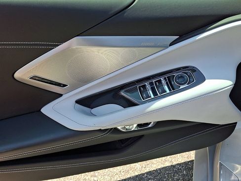 Certified 2021 Chevrolet Corvette Stingray Premium Conv w/ Z51 Performance Package RWD image 11