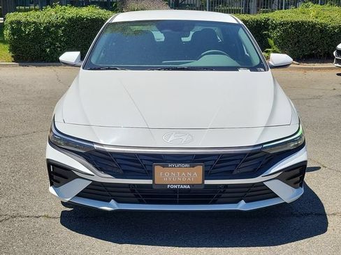 New 2026 Hyundai Elantra Hybrid FWD image 28