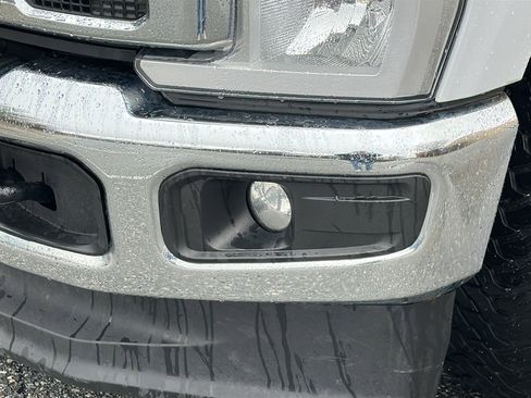 Used 2024 Ford F250 XLT AWD/4WD image 5