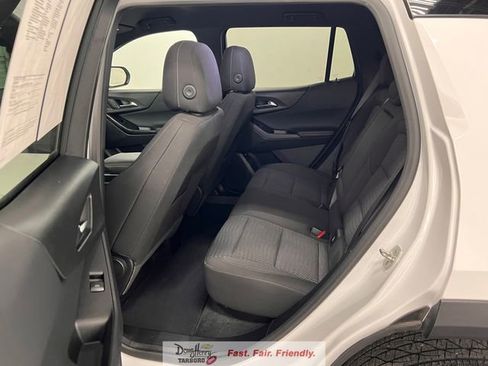 Used 2025 Chevrolet Equinox LT FWD image 33