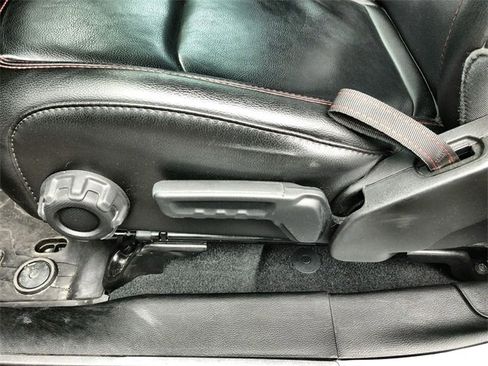 Used 2023 Jeep Wrangler Rubicon w/ Steel Bumper Group image 12