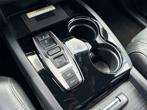 Used 2020 Honda Pilot Elite image 17