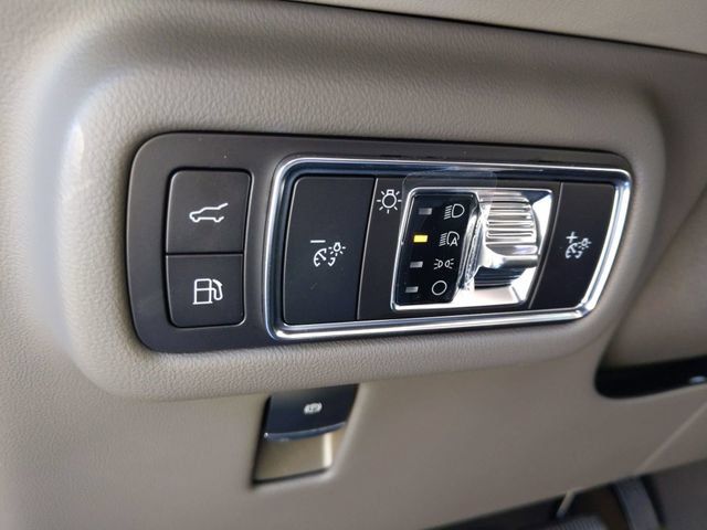 Certified 2024 Lincoln Nautilus Reserve AWD/4WD image 31