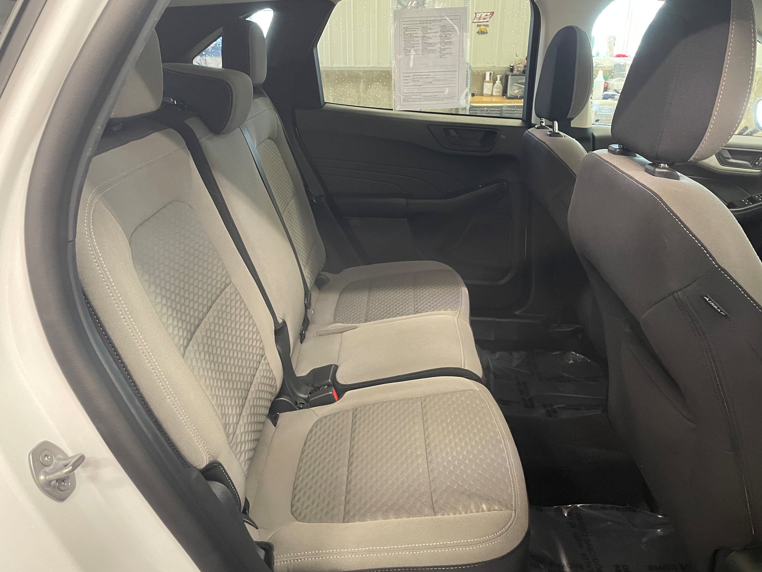 Used 2022 Ford Escape SE AWD/4WD image 30