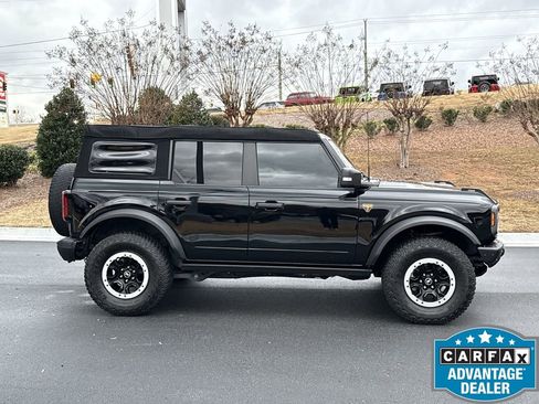 Used 2023 Ford Bronco Badlands w/ Sasquatch Package image 7