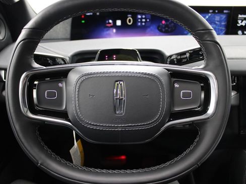 New 2026 Lincoln Navigator Reserve image 39