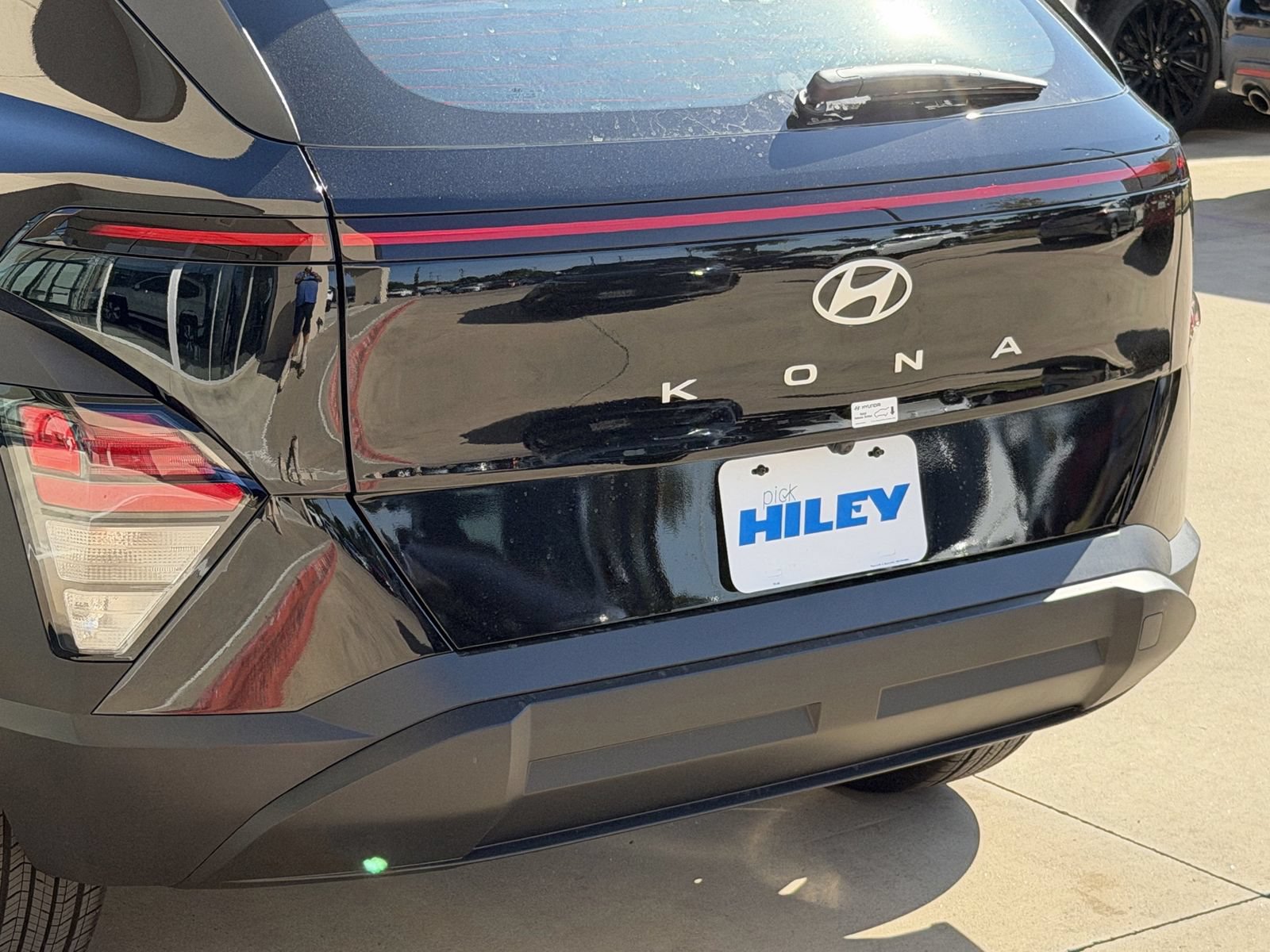 New 2026 Hyundai Kona SE FWD image 4