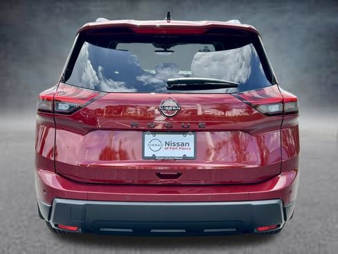 Used 2026 Nissan Rogue Dark Armor FWD image 7