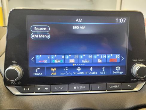 Used 2022 Nissan Sentra SV w/ All-Weather Package FWD image 25