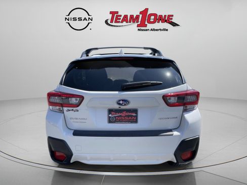 Used 2021 Subaru Crosstrek 2.0i Premium w/ Moonroof Package AWD/4WD image 7