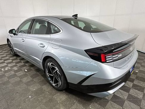 Certified 2026 Hyundai Sonata SEL FWD image 4
