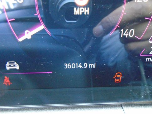 Used 2024 Ford Mustang Coupe image 16