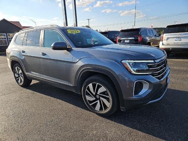 Used 2024 Volkswagen Atlas SEL AWD/4WD image 10