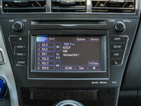 Used 2013 Toyota Prius V Three FWD image 15