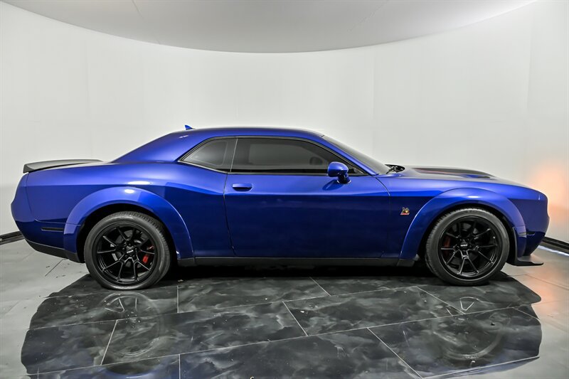 Used 2019 Dodge Challenger R/T Scat Pack RWD image 10
