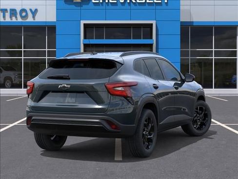 New 2026 Chevrolet Trax LT FWD image 4
