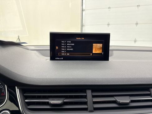 Used 2018 Audi Q7 3.0T Prestige w/ Prestige Package AWD/4WD image 17