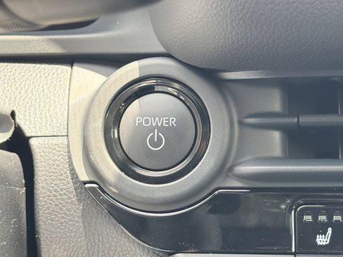 New 2026 Toyota Crown Platinum AWD/4WD image 31