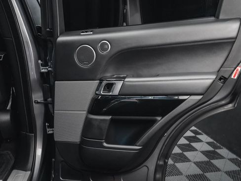 Used 2020 Land Rover Range Rover Sport SVR image 49