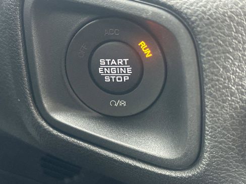 New 2026 Jeep Gladiator Sport image 18