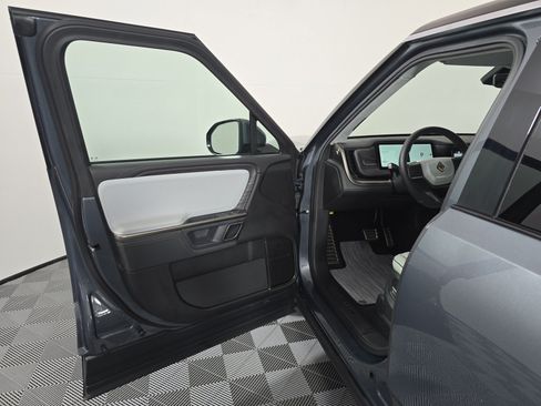 Used 2024 Rivian R1S Adventure AWD/4WD image 16