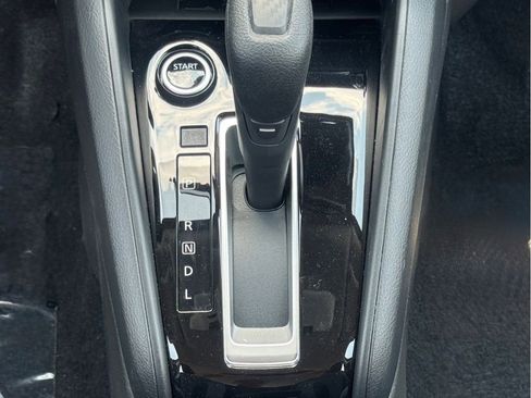 New 2025 Nissan Versa SV w/ Trunk Package image 20