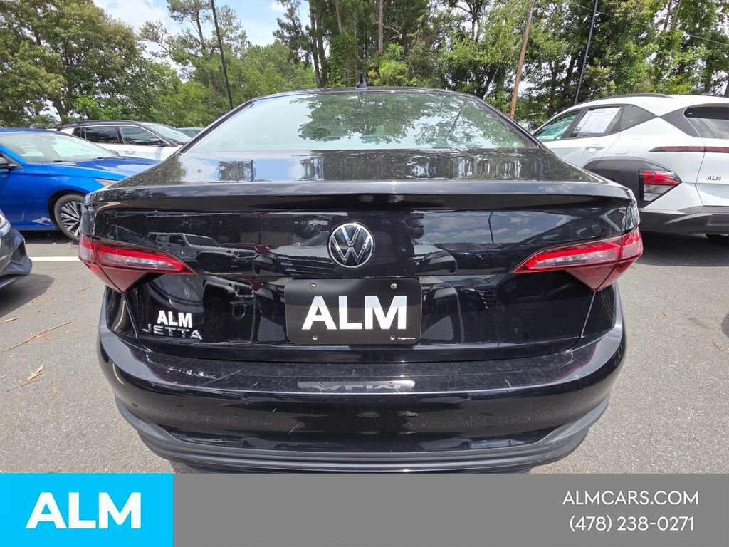 Used 2024 Volkswagen Jetta S FWD image 4