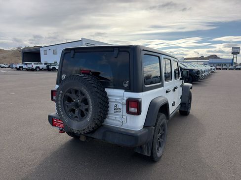 Used 2021 Jeep Wrangler Unlimited Sport AWD/4WD image 5