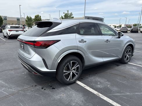 Used 2023 Lexus RX 350 Premium w/ Cold Area Package AWD/4WD image 10