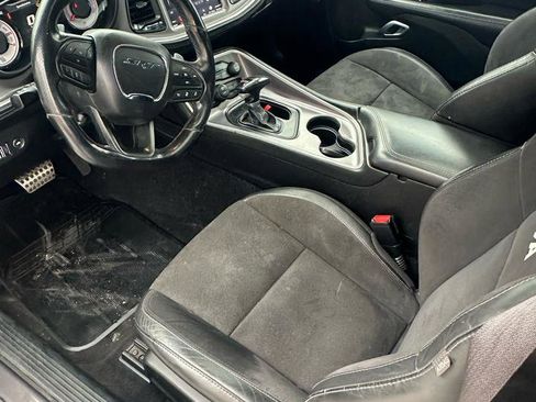 Used 2020 Dodge Challenger R/T Scat Pack w/ T/A Package RWD image 8