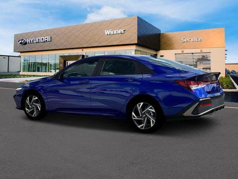 New 2025 Hyundai Elantra Sport image 4