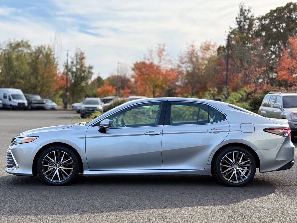 Used 2024 Toyota Camry XLE w/ Navigation Package AWD/4WD image 2