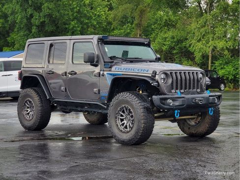 Used 2022 Jeep Wrangler Unlimited Rubicon 4xe w/ Steel Bumper Group AWD/4WD image 5