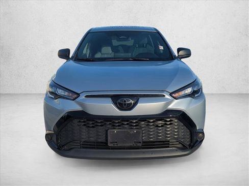 Used 2024 Toyota Corolla Cross AWD Hybrid image 2