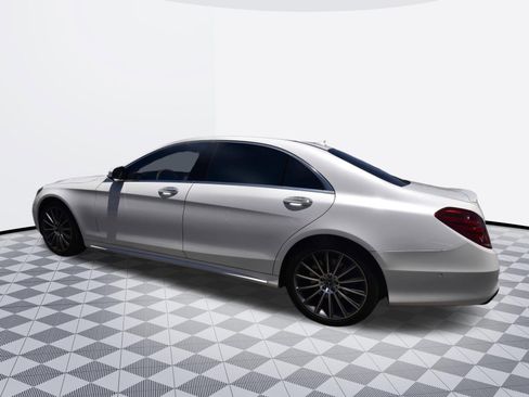 Used 2017 Mercedes-Benz S 550 Sedan image 7