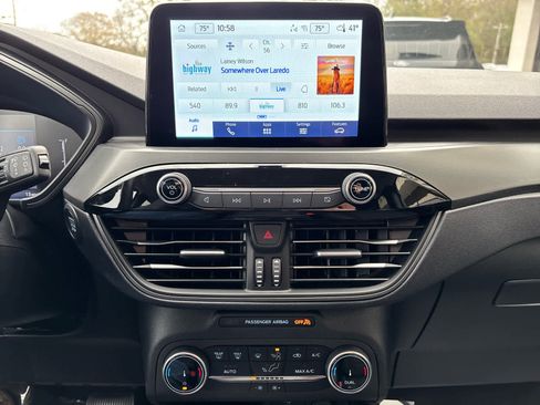 New 2026 Ford Escape Active image 12