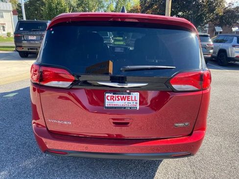 New 2026 Chrysler Voyager LX image 6