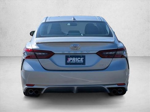 Used 2024 Toyota Camry XSE FWD image 7
