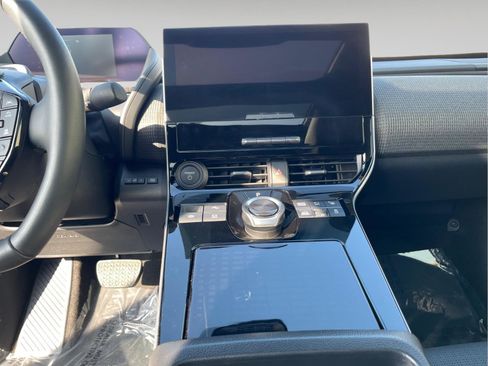 Certified 2024 Subaru Solterra Touring w/ Touring Package image 16