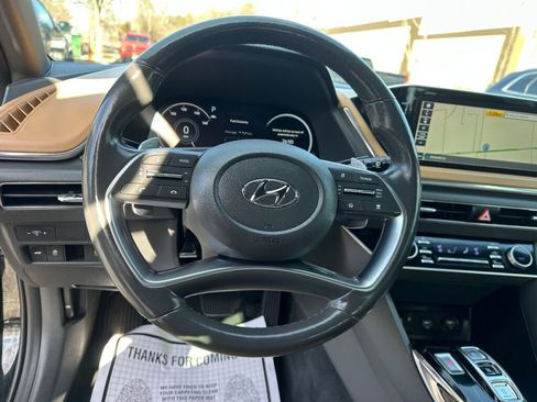 Used 2020 Hyundai Sonata Limited image 12