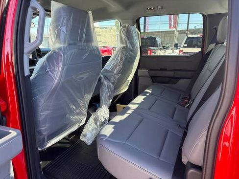 New 2025 Ford F250 XL w/ XL Chrome Package image 10