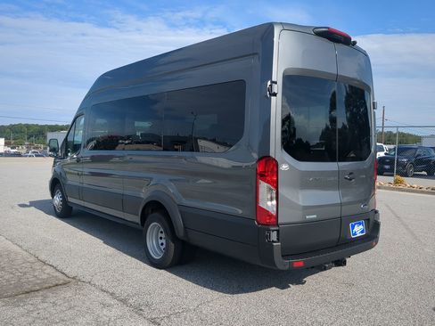 New 2025 Ford Transit 350 XLT image 5