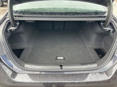 Used 2024 BMW i5 eDrive40i RWD image 29