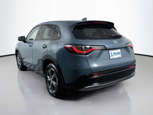 Used 2024 Honda HR-V EX-L image 2