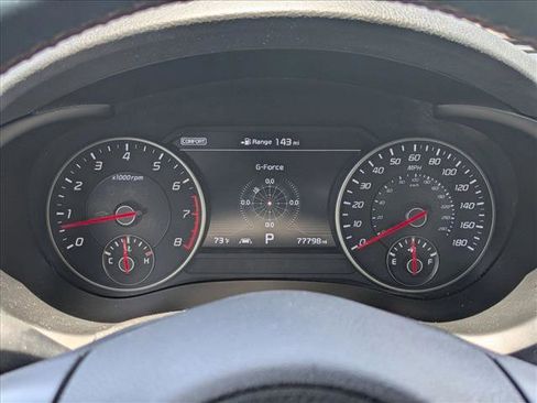 Used 2018 Kia Stinger GT1 RWD image 11